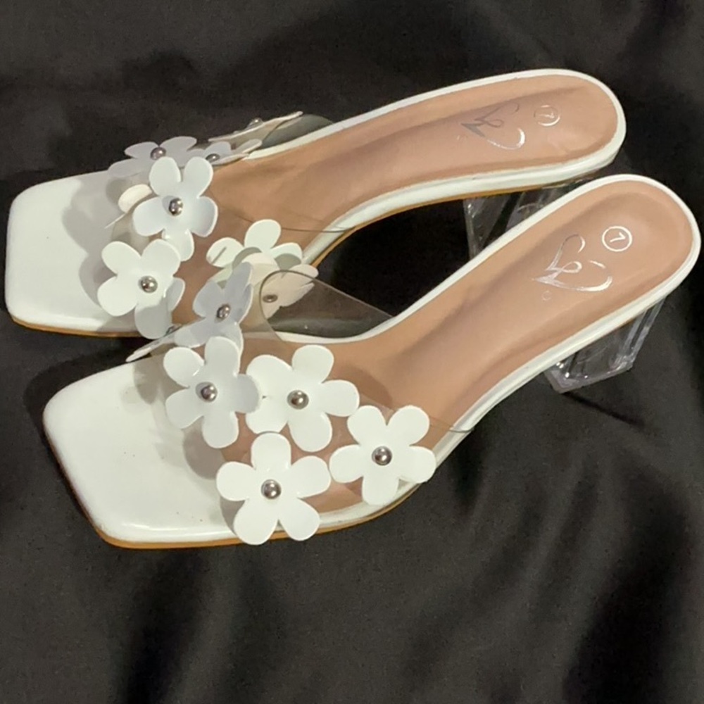 White Floral Women's Slide Sandals